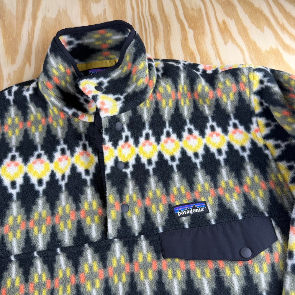 Patagonia Synchilla Snap-T Fleece Pullover‎ Mens Medium Oaks Black Ikat 25450